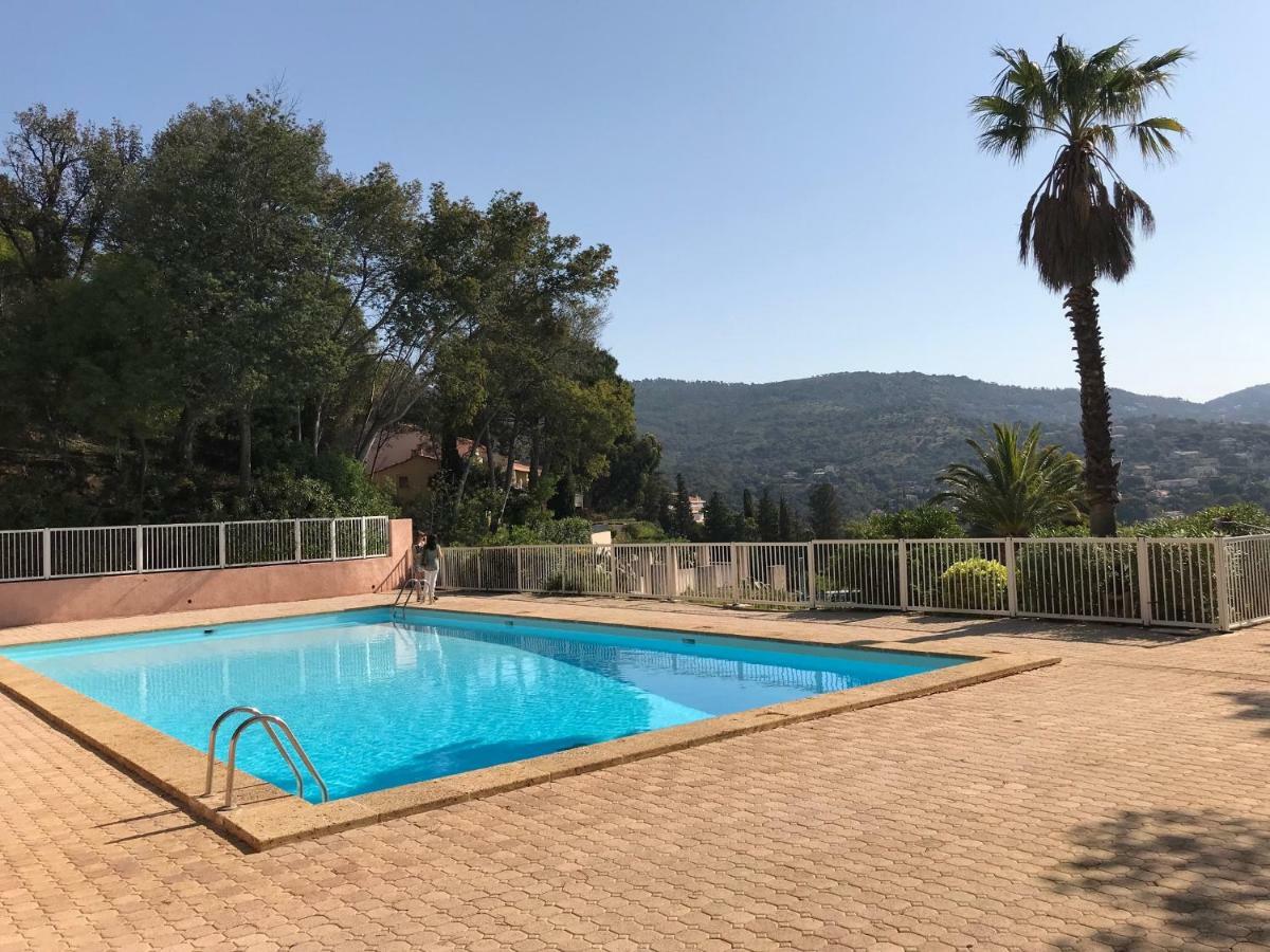 Appartement - Residence Le Paradou Le Le Rayol-Canadel-sur-Mer エクステリア 写真