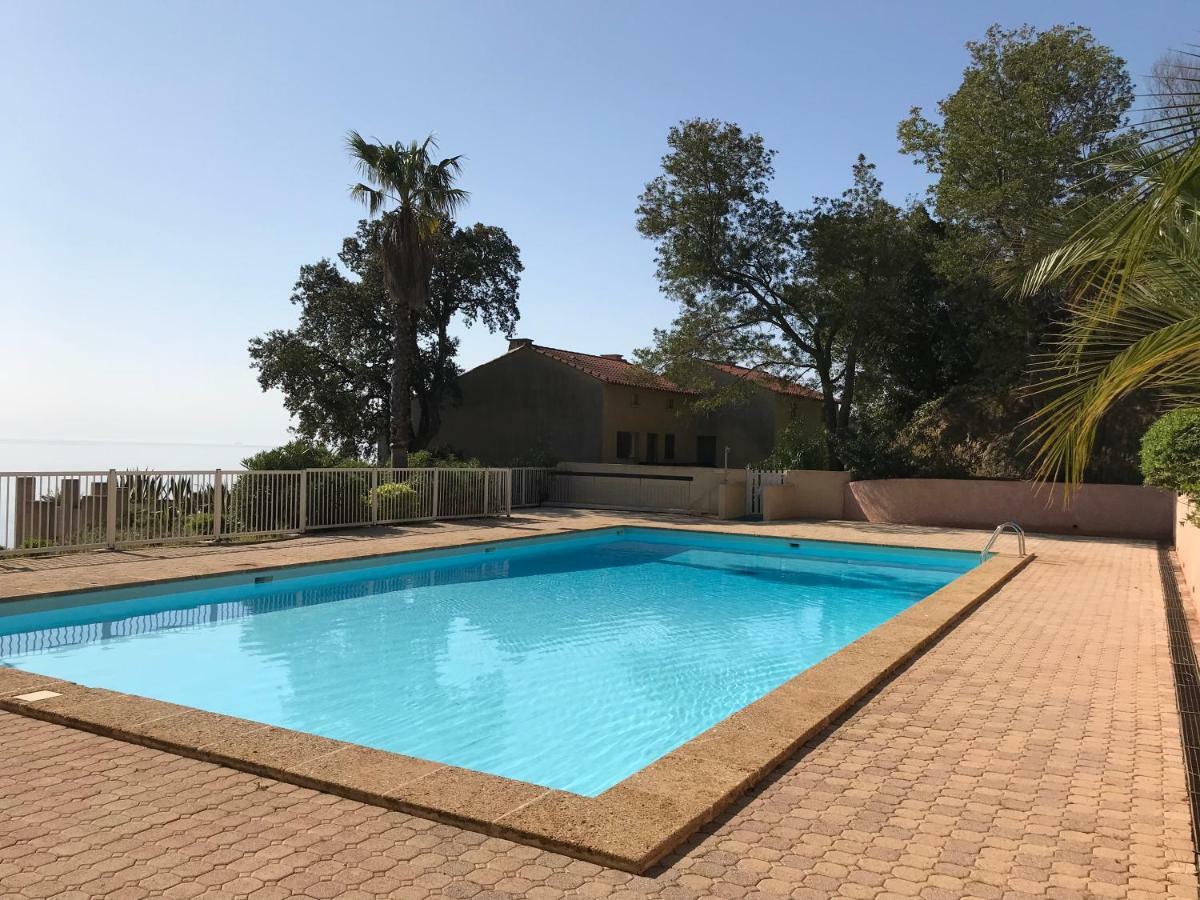 Appartement - Residence Le Paradou Le Le Rayol-Canadel-sur-Mer エクステリア 写真