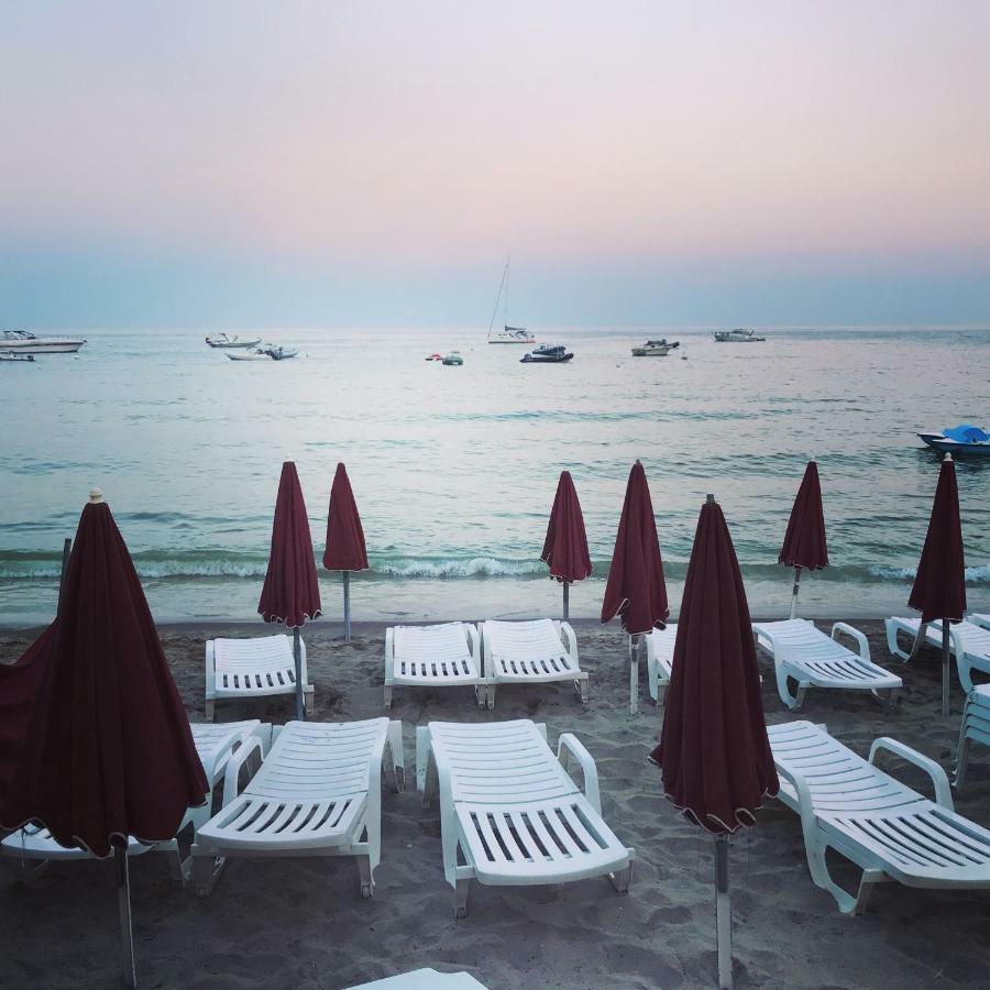 Appartement - Residence Le Paradou Le Le Rayol-Canadel-sur-Mer エクステリア 写真